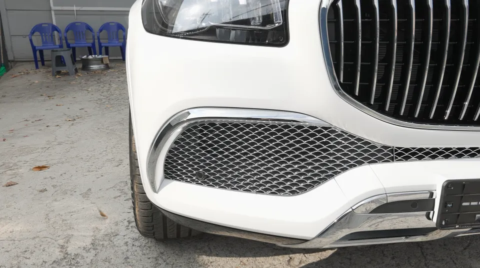 Mercedes-Benz GLS580 X167 body kit - Mercedes-Benz GLS580 X167 Body Kit Review - Maybach Upgrade photo 3