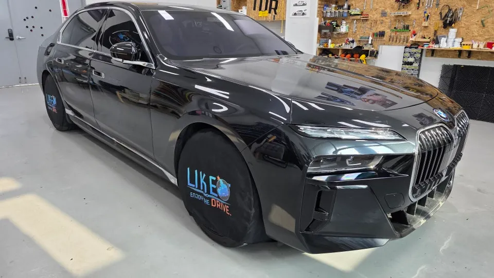 BMW i7 PPF施工事例|費用目安と仕上がり 施工写真 2-2