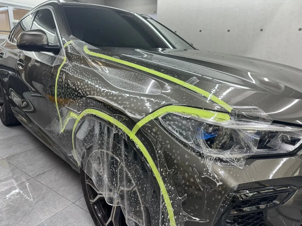 BMW X6 PPF施工事例|費用目安と仕上がり 施工写真 1-2