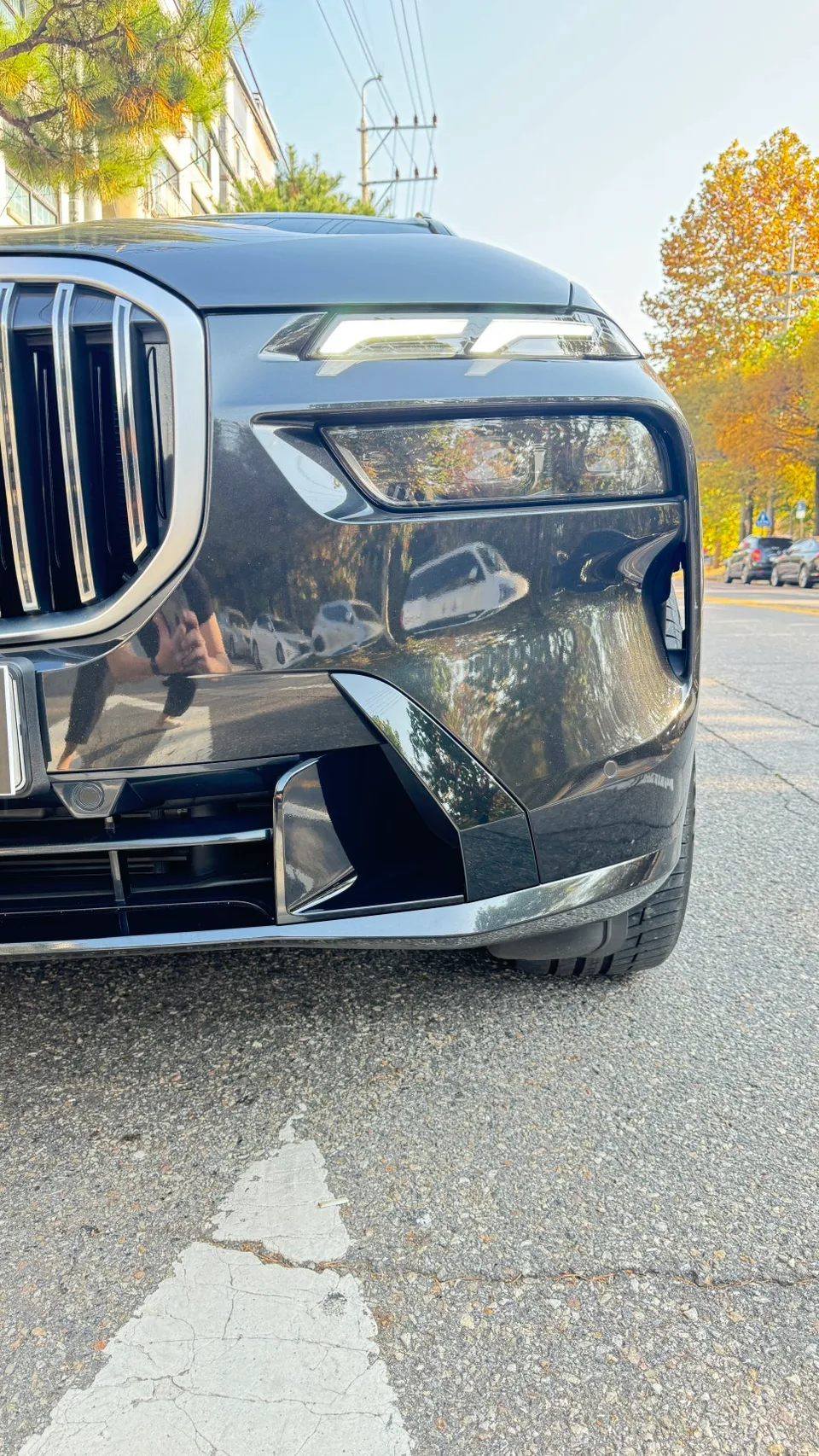 BMW X7のカーラッピング事例|クローム部分のカスタム 施工写真 1-2