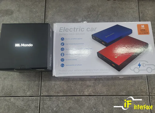 Porsche MacanのAndroid Auto・CarPlay取付事例 施工写真 2-2