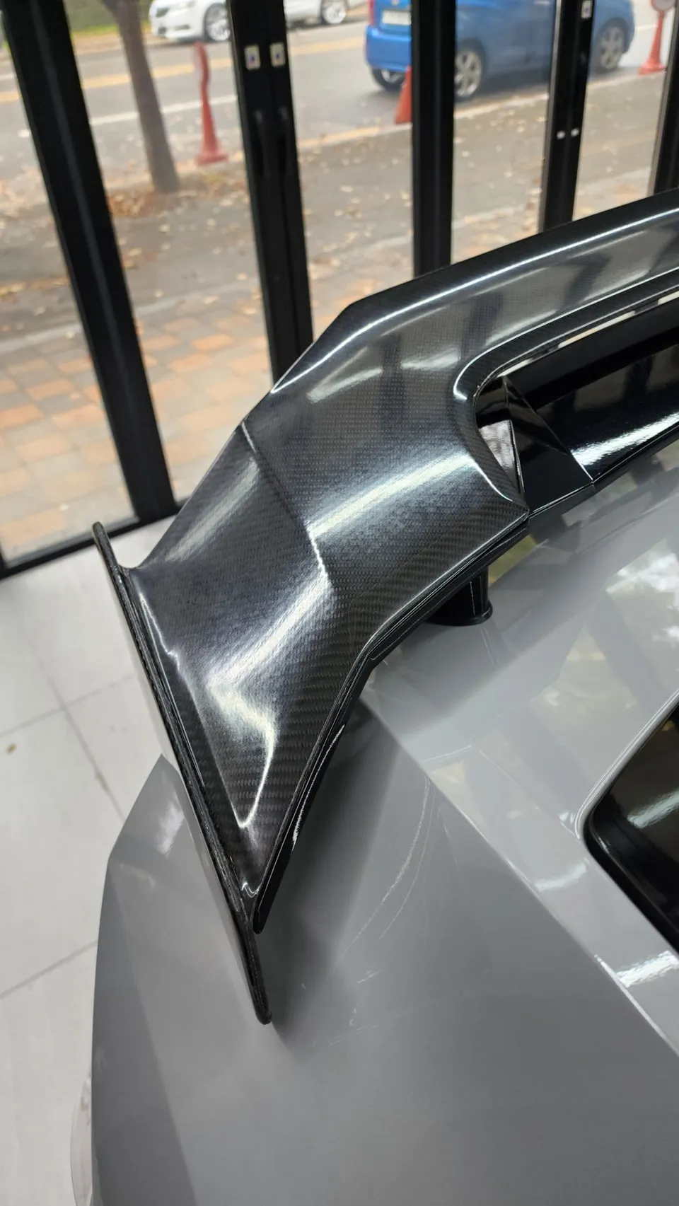 Hyundai Elantra N ppf - Hyundai Elantra N PPF Review: Restored Spoiler Shine photo 3