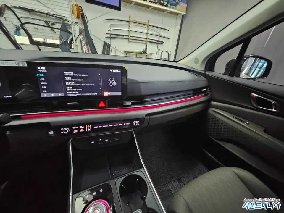 Kia Carnival surround view camera - Kia Carnival 360 Camera Install Review photo 4
