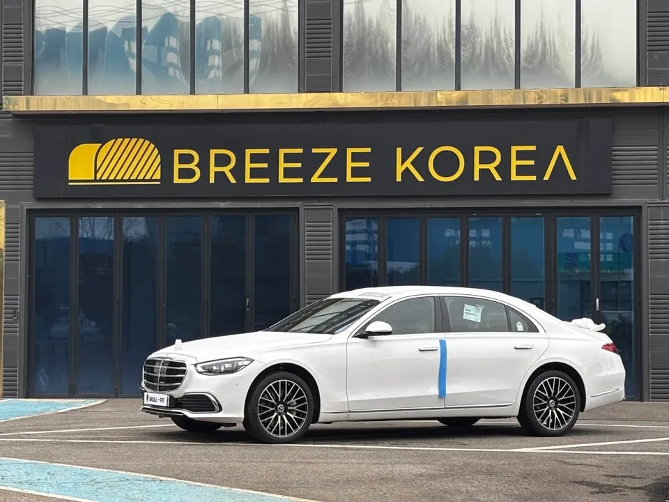 Mercedes-Benz S-Class W222 カーフィルム施工事例｜費用目安・仕上がり 写真