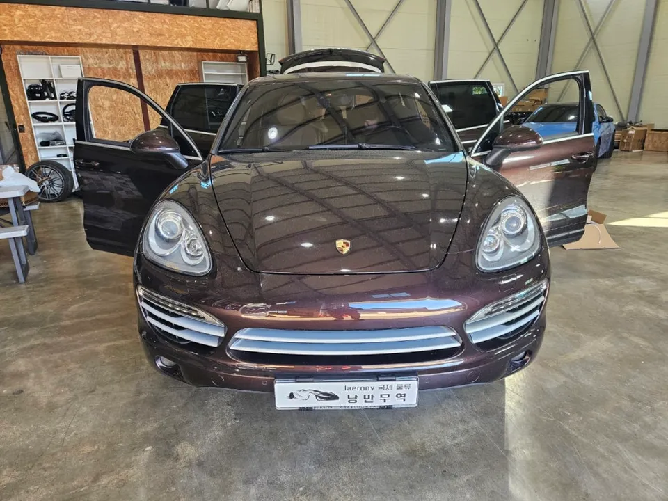 Porsche Cayenne 958 android head unit installation result