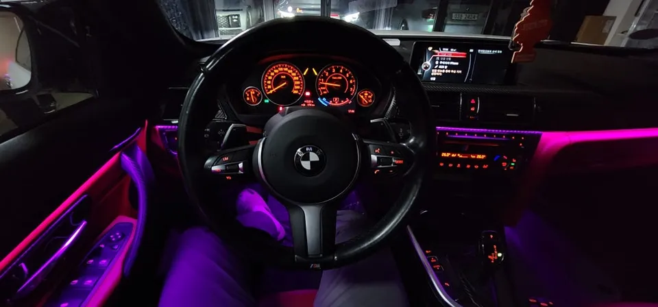 BMW 4 Series Convertible ambient lighting - BMW 4 Series Convertible Ambient Lighting Review - Cost & Results photo 3