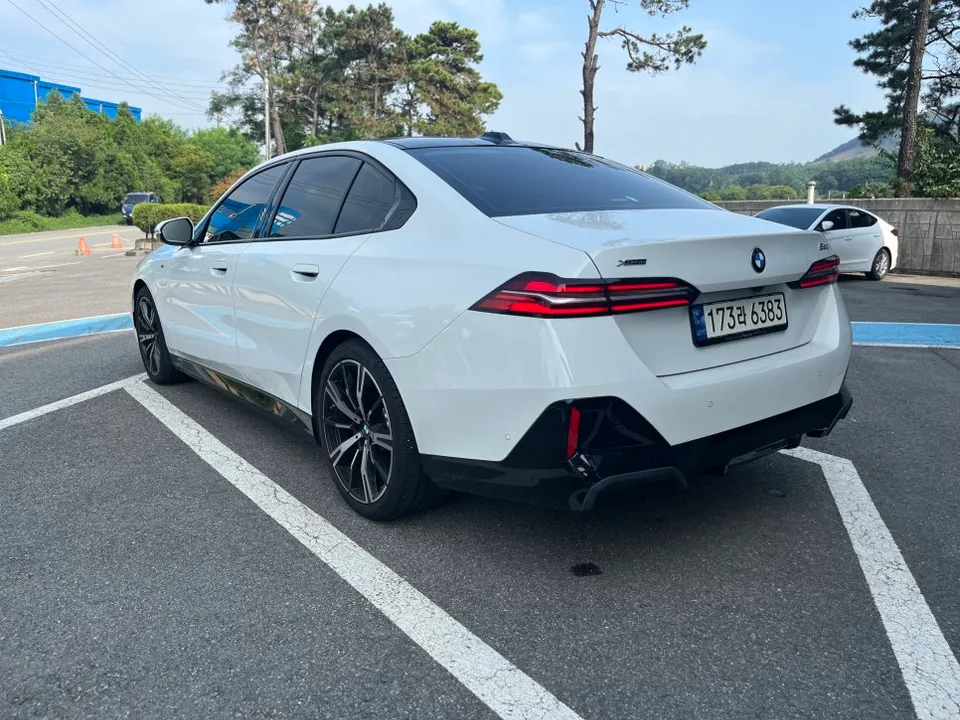BMW 5 Series G30 PPF施工事例|韓国での実例 施工写真 1-2