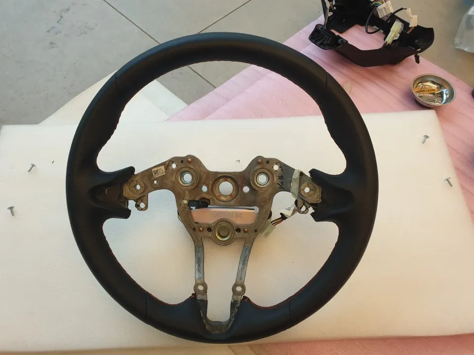 Hyundai Elantra CN7 steering wheel - Hyundai Elantra CN7 Steering Wheel Customization Review photo 6