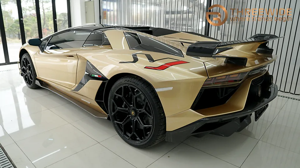 Lamborghini Aventador PPF施工事例|費用目安と仕上がり 施工写真 3-3