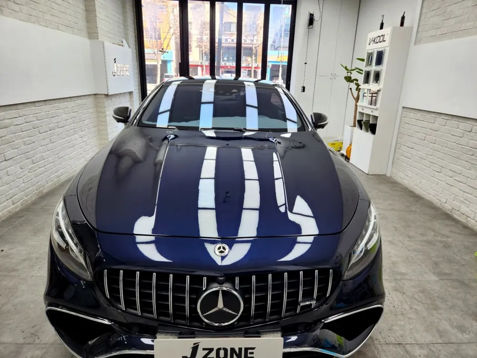 Mercedes-Benz S-Classのカーフィルム施工事例 施工写真 3