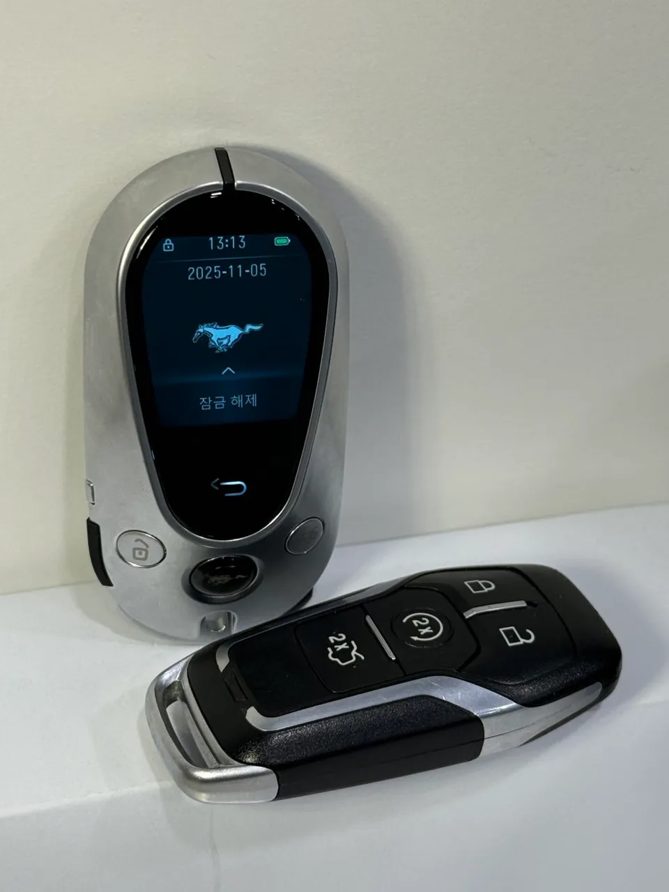 Ford Mustang oem options installation result