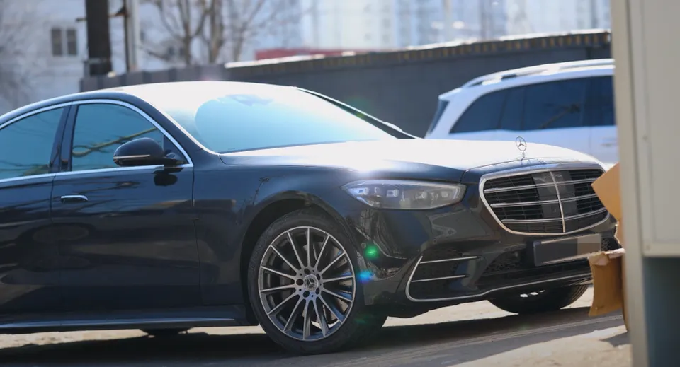 Mercedes-Benz S-Class W223 oem options review