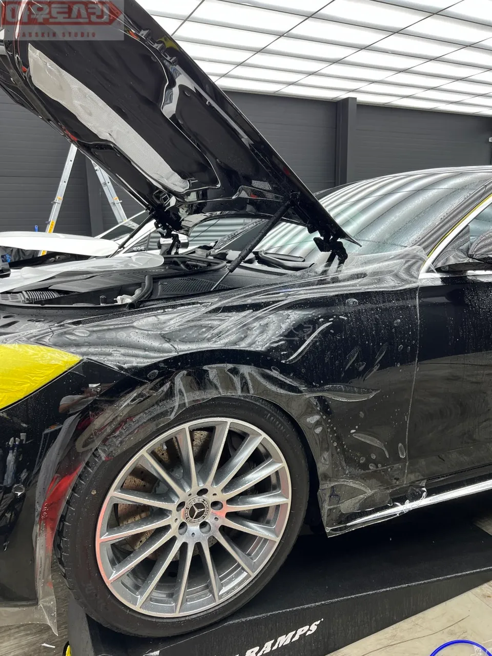 メルセデス・ベンツ Sクラス W223 PPF施工事例 施工写真 3-2