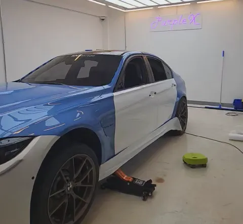 BMW M3のカーラッピング事例 施工写真 1-3