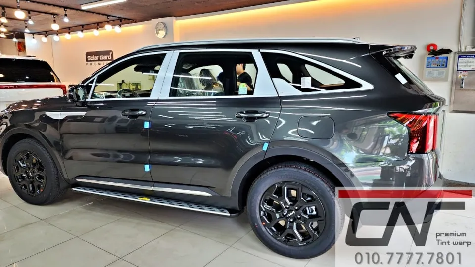 Kia Sorento Hybrid window tinting - Kia Sorento Hybrid Window Tinting Review - Premium Film Combo photo 3