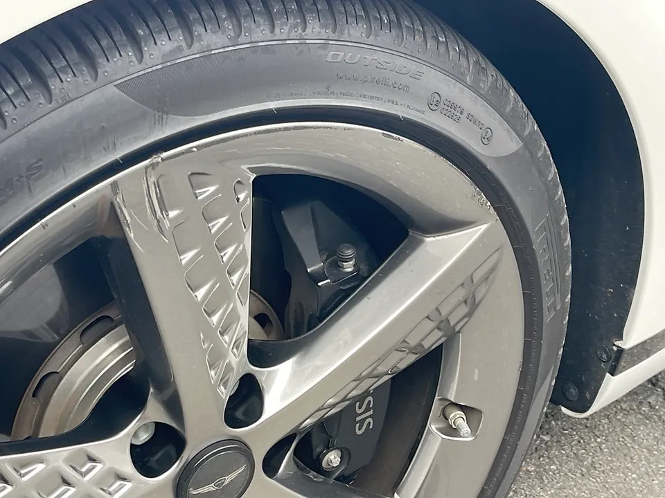 Genesis G80 Sport wheel repair - Genesis G80 Sport Wheel Repair Review: 95% Color Match photo 7