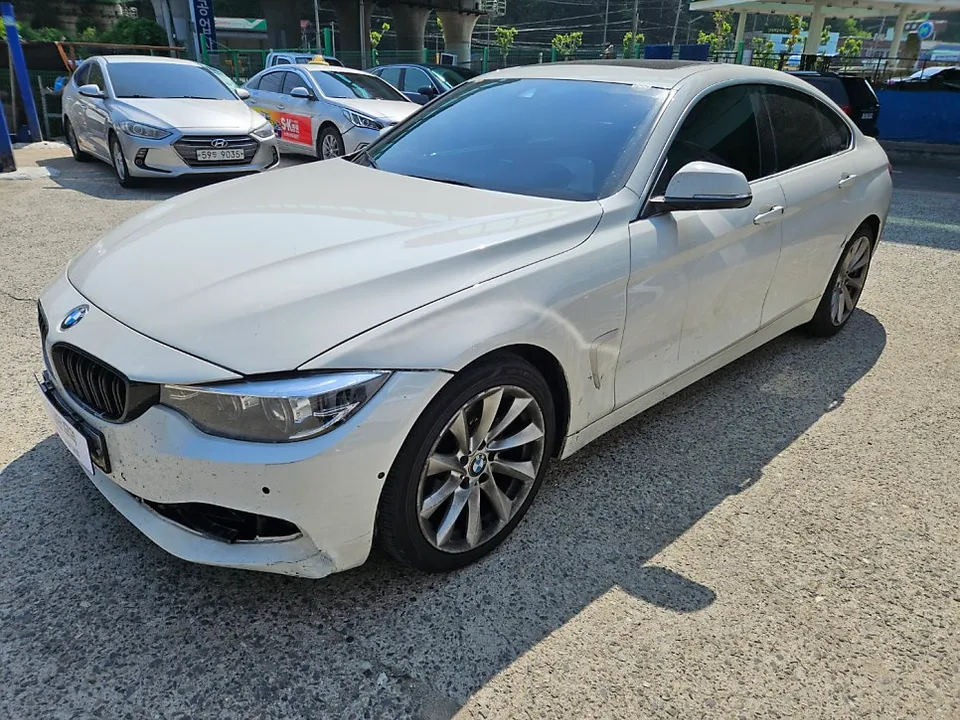 BMW 4 Series body kit - BMW 4 Series Body Kit Installation Review photo 4