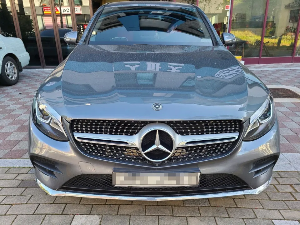 Mercedes-Benz GLC interior customization review
