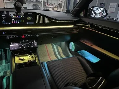 Hyundai Grandeur GN7 ambient lighting - Hyundai Grandeur GN7 Ambient Lighting Review: Dual Color Upgrade photo 7