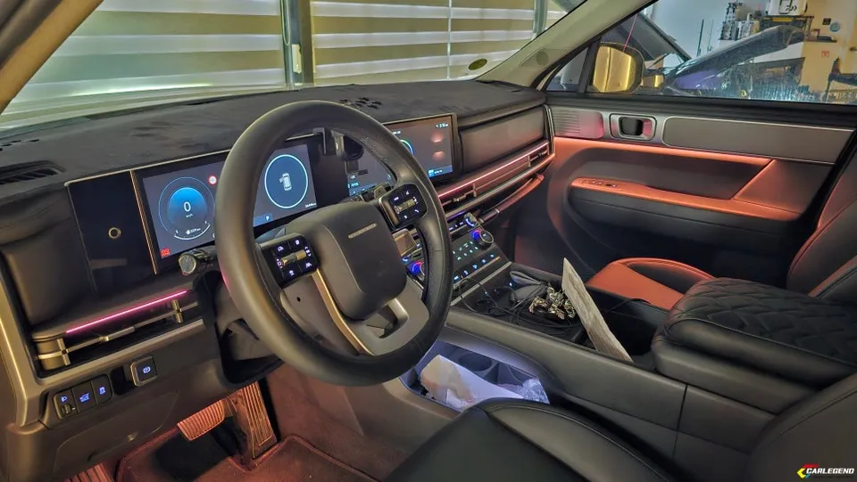 Hyundai Santa Fe ambient lighting - Hyundai Santa Fe Ambient Lighting Review — Enhanced Interior Mood photo 5
