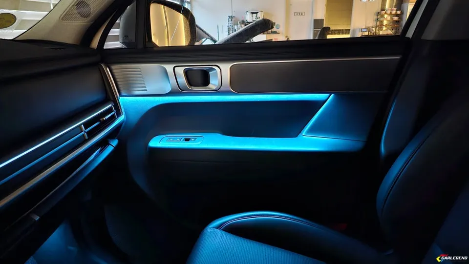 Hyundai Santa Fe ambient lighting - Hyundai Santa Fe Ambient Lighting Review — Enhanced Interior Mood photo 6