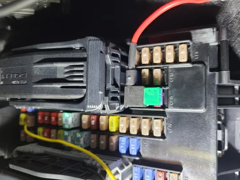 Volvo XC40 dash cam - Volvo XC40 Dash Cam Installation: EcoPowerPack 16C Review photo 5