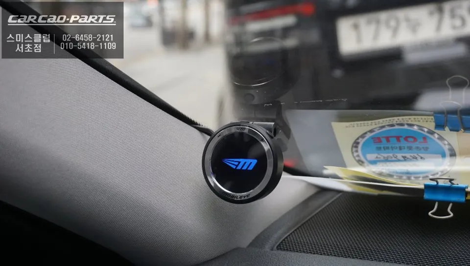Mercedes-Benz E300 W212 oem options - Mercedes-Benz E300 W212 Mobileye 630 Review - Warning 2.7s Before photo 3