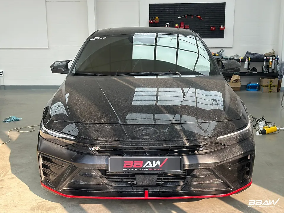 Hyundai Elantra Nのカーラッピング事例｜費用目安・仕上がり 写真