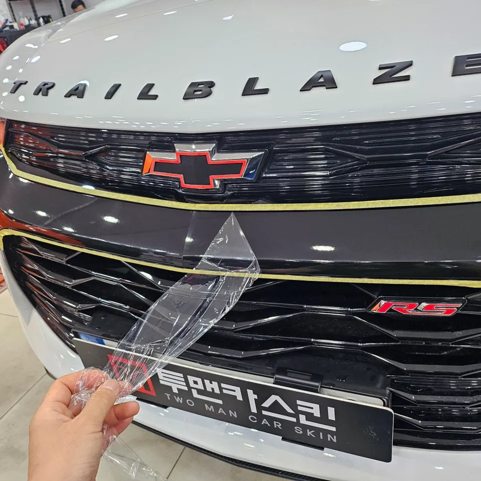 Chevrolet Trailblazerのカーラッピング事例|費用目安・仕上がり 施工写真 3-2
