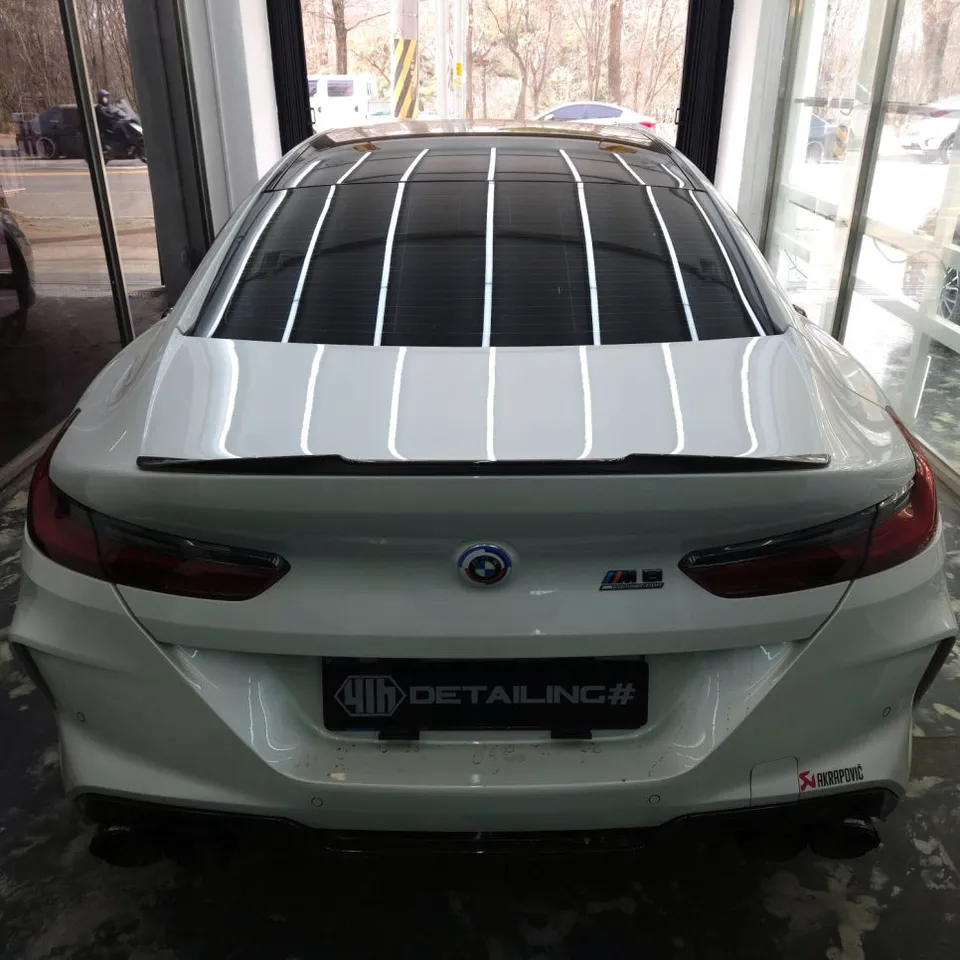 BMW 8 Seriesのカーラッピング事例|費用目安・仕上がり 施工写真 3-2