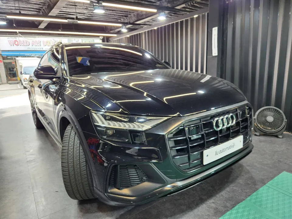 Audi Q8 body kit - Audi Q8 Body Kit Review - RSQ8 Conversion photo 3