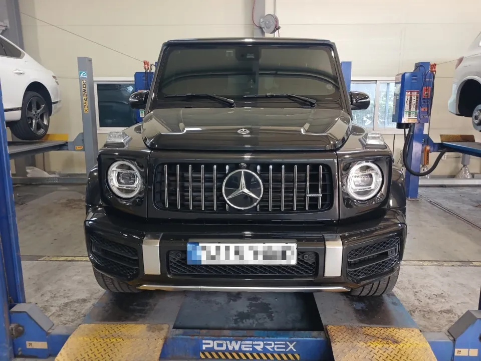 Mercedes-Benz G63 AMGのホイールリペア・塗装事例 施工写真 1-3