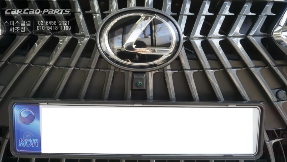 Lexus ES around view - Lexus ES Around View Monitor Review — Seamless Integration photo 3