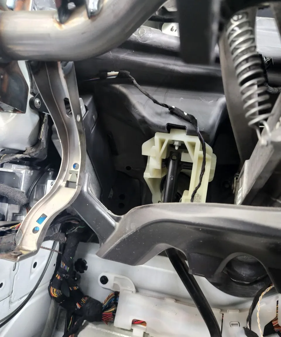 BMW 3 Series soundproofing - BMW 3 Series Soundproofing & Undercoating Review — Quieter Ride photo 4