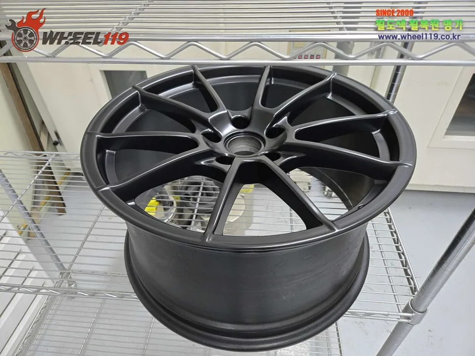 Porsche 718 Boxster wheel repair - Porsche 718 Boxster Wheel Repair Review — Cost & Results photo 4