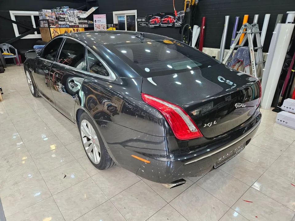 Jaguar XJL vinyl wrap - Jaguar XJL Vinyl Wrap Review: Khaki Green Transformation photo 6