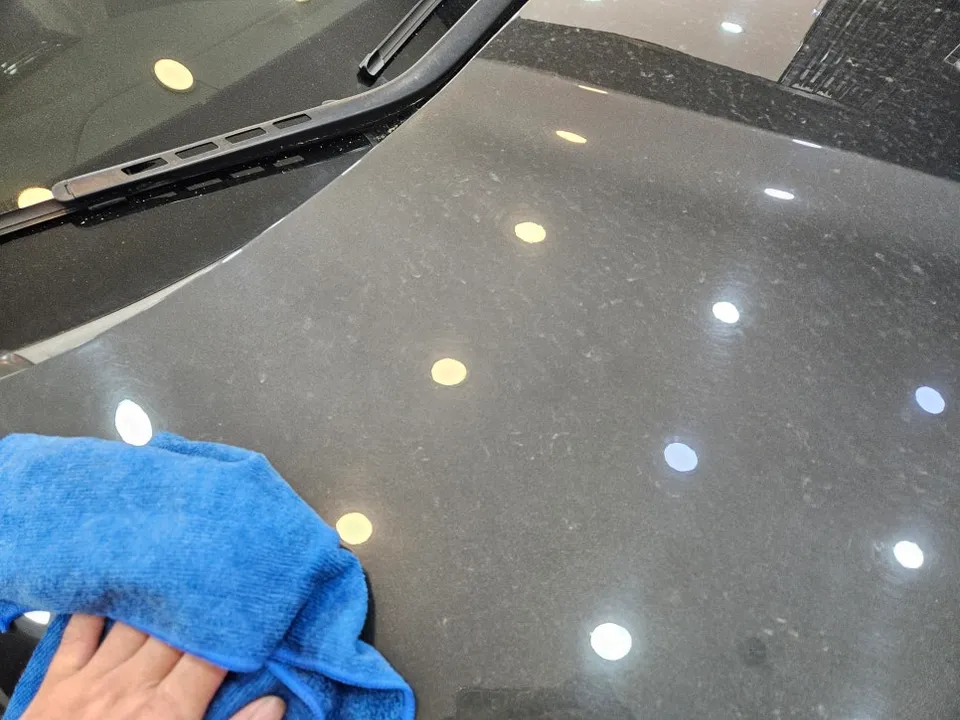 Jaguar XJL vinyl wrap - Jaguar XJL Vinyl Wrap Review: Khaki Green Transformation photo 7