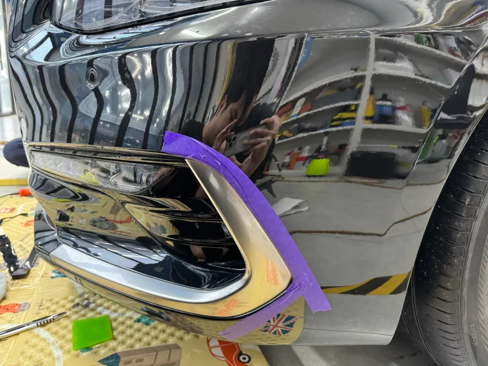 Hyundai Grandeur IGのカーラッピング事例|費用目安・仕上がり 施工写真 3-2