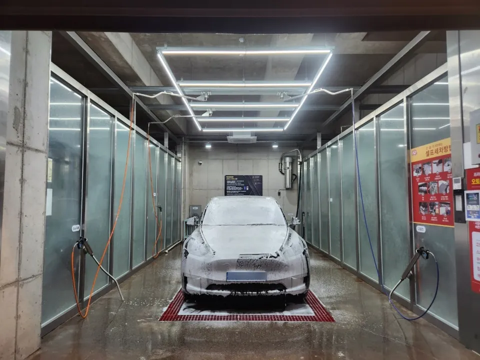 Tesla Model YのPPF施工事例|費用目安・仕上がり 施工写真 3-2