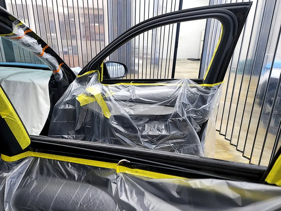 Mercedes-Benz GLCのカーフィルム再施工事例|費用目安・仕上がり 施工写真 2-1