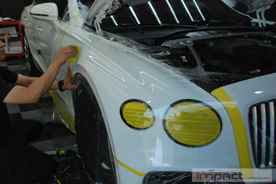 Bentley Flying Spur PPF施工事例|費用目安と仕上がり 施工写真 1-3