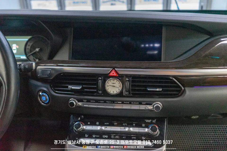 Genesis EQ900 android head unit - Genesis EQ900 Android Head Unit Upgrade: Navigation & CarPlay photo 3