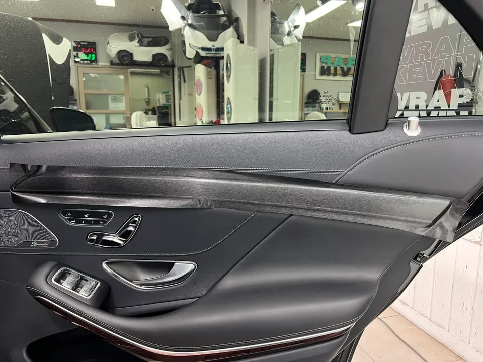 Mercedes-Benz S-Class W222 vinyl wrap - Mercedes-Benz S-Class W222 Vinyl Wrap Review: Cost & Results photo 3