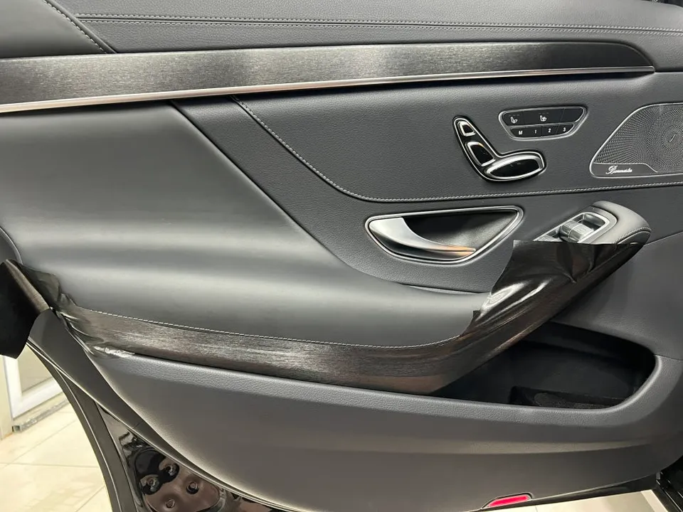 Mercedes-Benz S-Class W222 vinyl wrap - Mercedes-Benz S-Class W222 Vinyl Wrap Review: Cost & Results photo 4