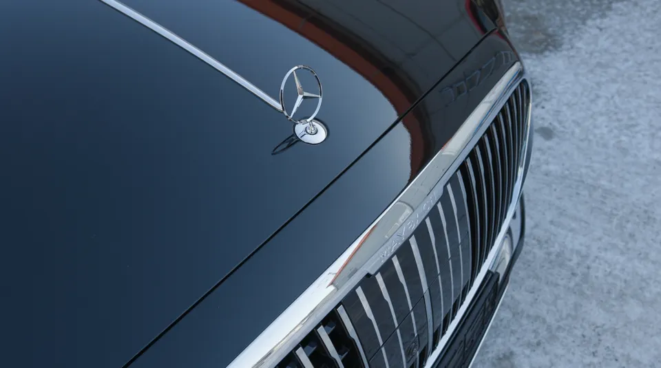 Mercedes-Benz S580 W223 body kit - Mercedes-Benz S580 Body Kit & Aero Parts Review photo 5