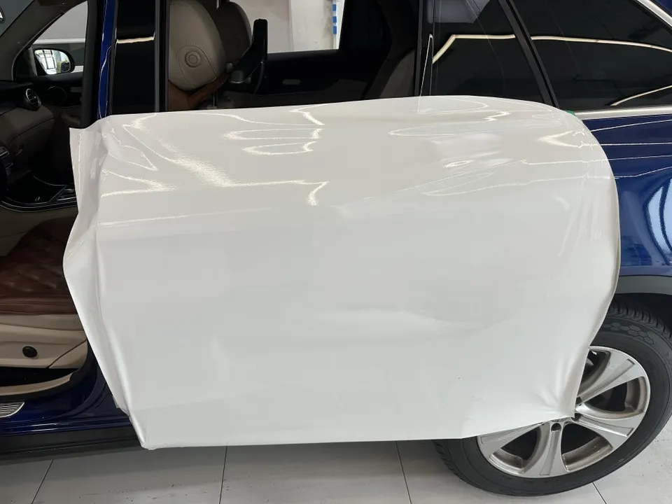 Mercedes-Benz GLCのカーラッピング事例｜費用目安・仕上がり 施工写真 3-3