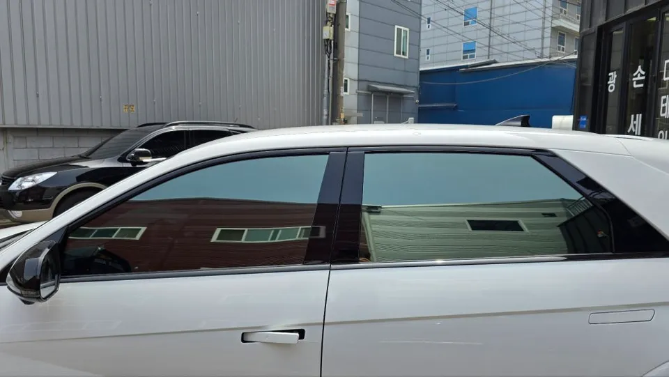 Hyundai IONIQ 5 new car package - Hyundai IONIQ 5 New Car Package Review — Excellent Heat Rejection photo 4