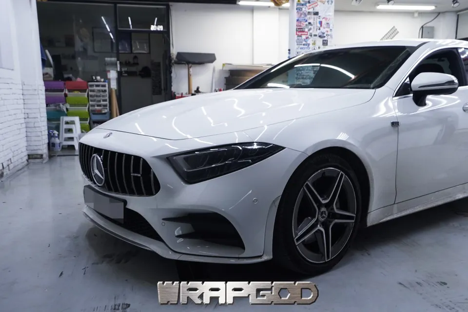 Mercedes-Benz CLSのカーラッピング事例|3Mフィルム施工 施工写真 2-1