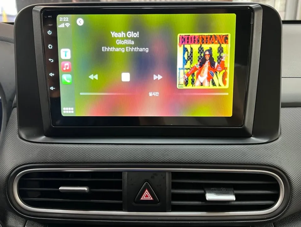 Hyundai KonaのAndroid Auto・CarPlay取付事例 施工写真 3-2