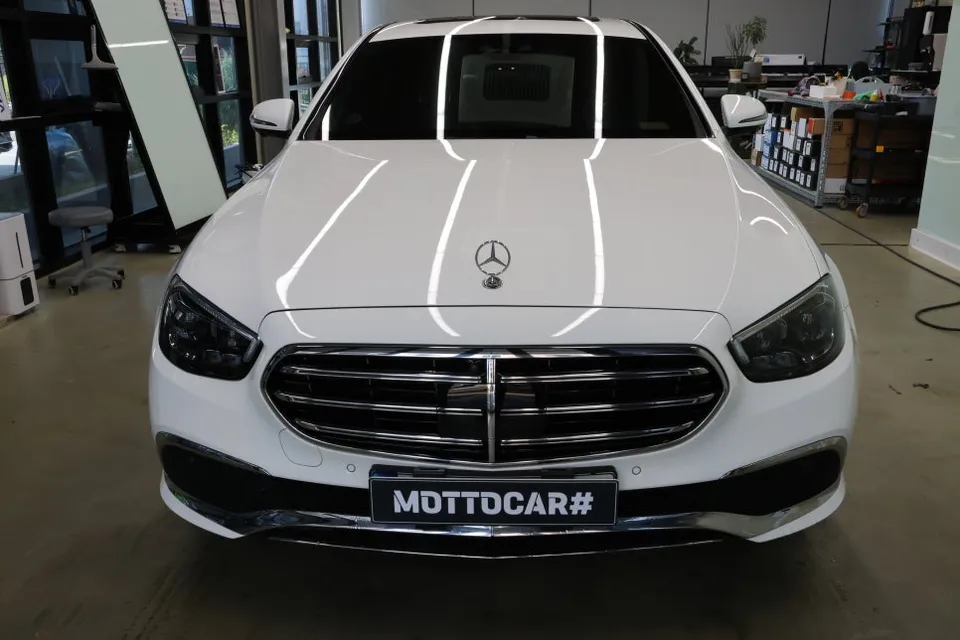 Mercedes-Benz E-Class W213 window tinting installation result